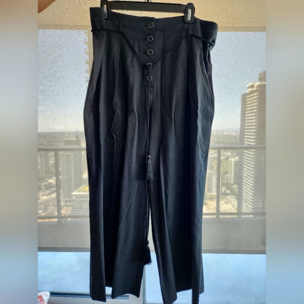 BCBG black linen pants